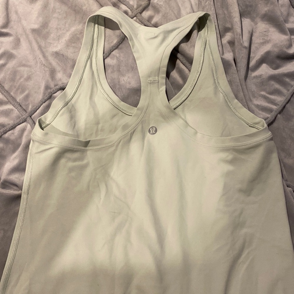 Lululemon nulu tank (regular length)